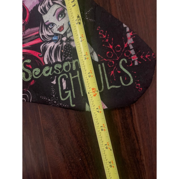 Monster High Seasons Ghouls Stocking 17” Thin Felt Fuzzy Red Cuff Vintage - Picture 2 of 3